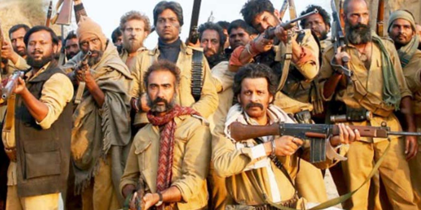 The entire cast of Sonchiriya